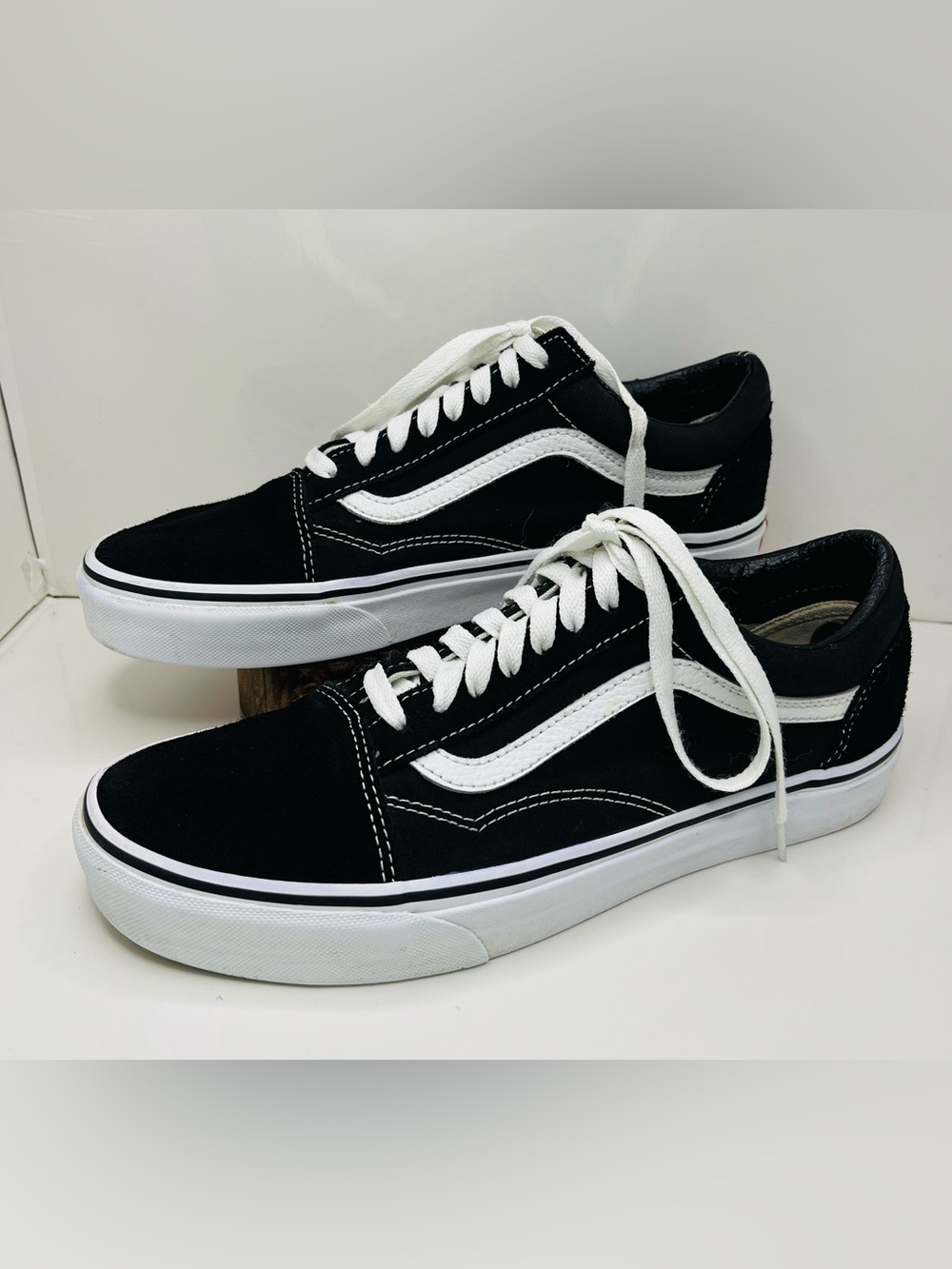 Vans Ward Low-Top Sneakers Mens Size 9 Classic Suede Skate Shoes Black 10.5W